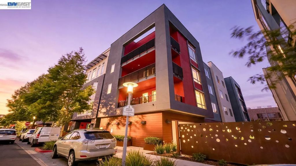 1028 Foster Square Ln 201, Foster City