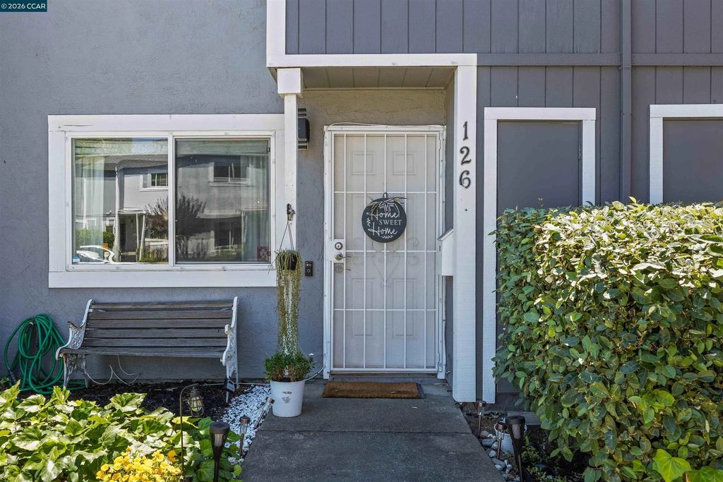126 Muir Rd, Martinez