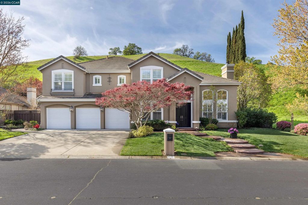 1536 Serafix Rd, Alamo