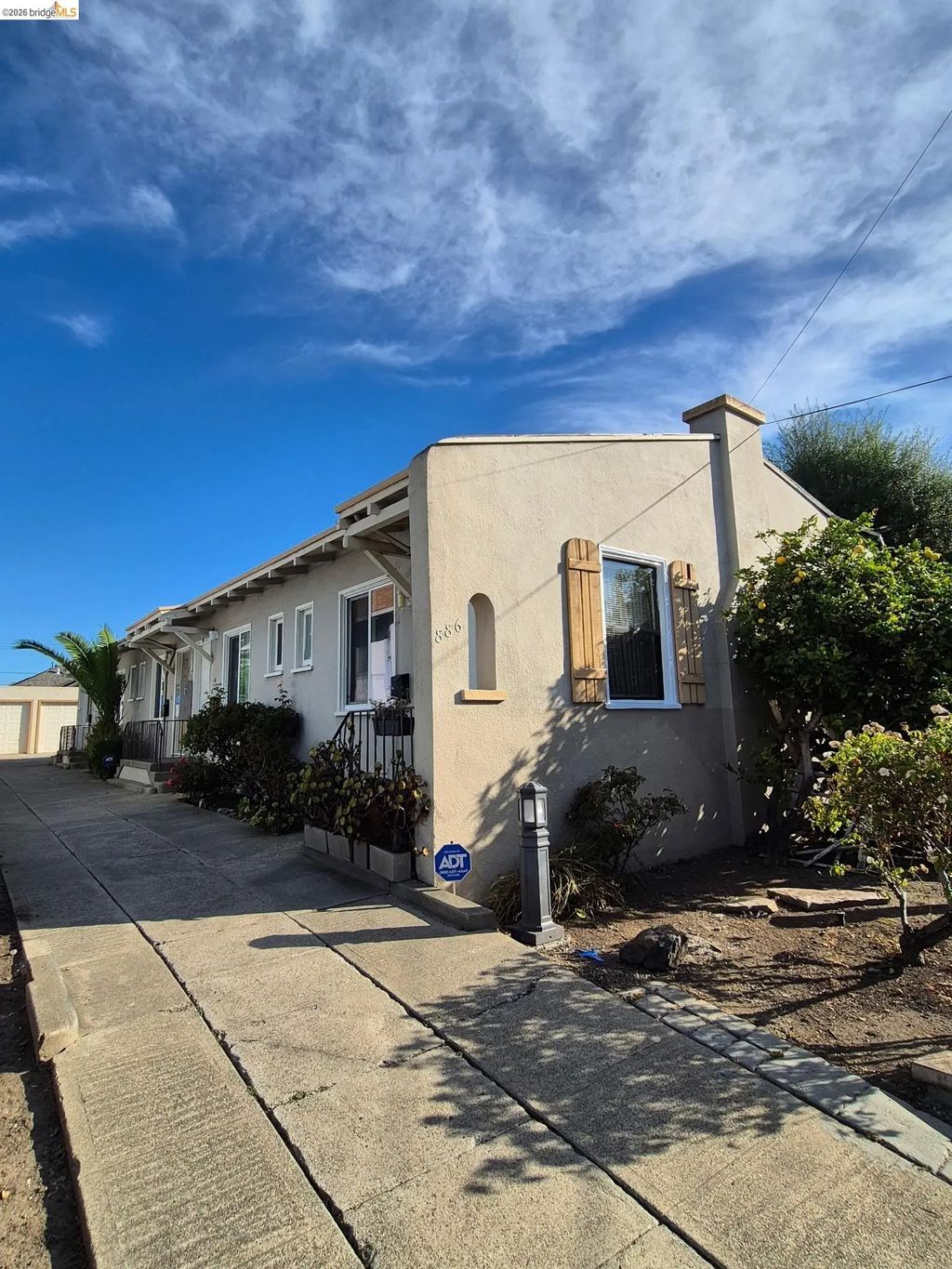 886 53rd St, Oakland