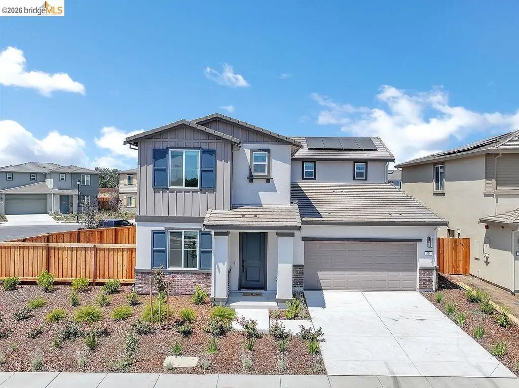 321 Hanson Ln, Brentwood