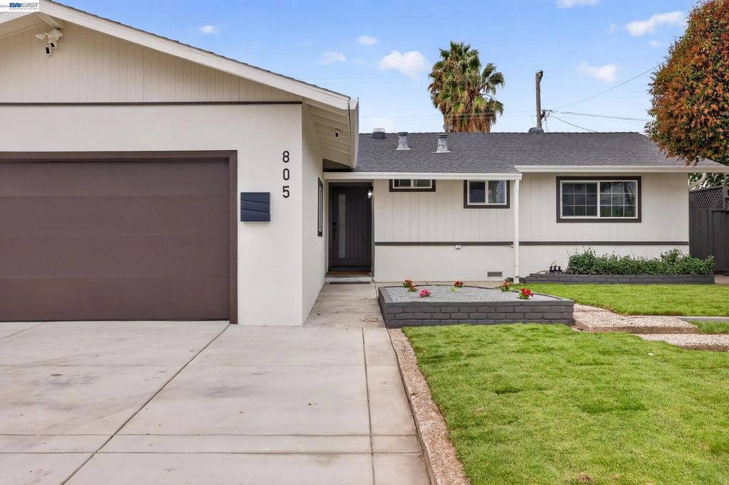 805 Calero St, Milpitas
