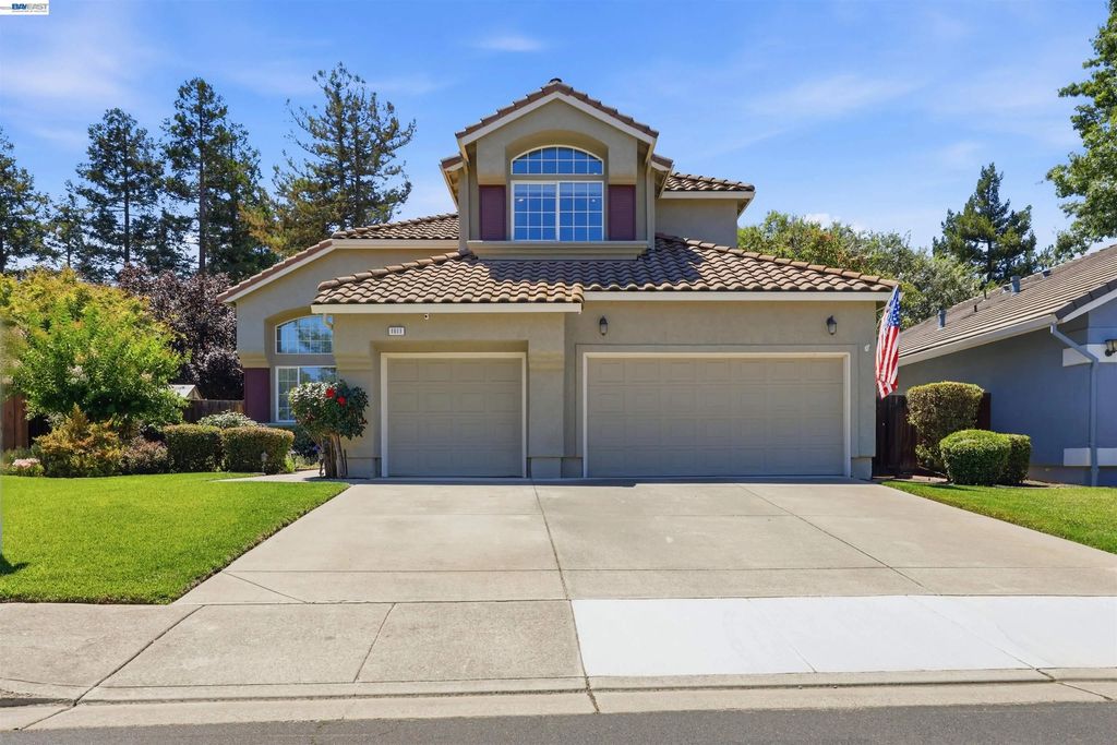 1011 Wynn Cir, Livermore