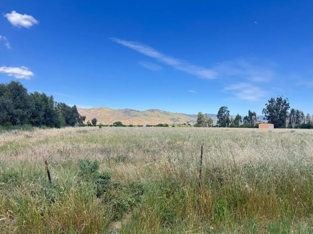 10868 Dougherty Avenue, Morgan Hill