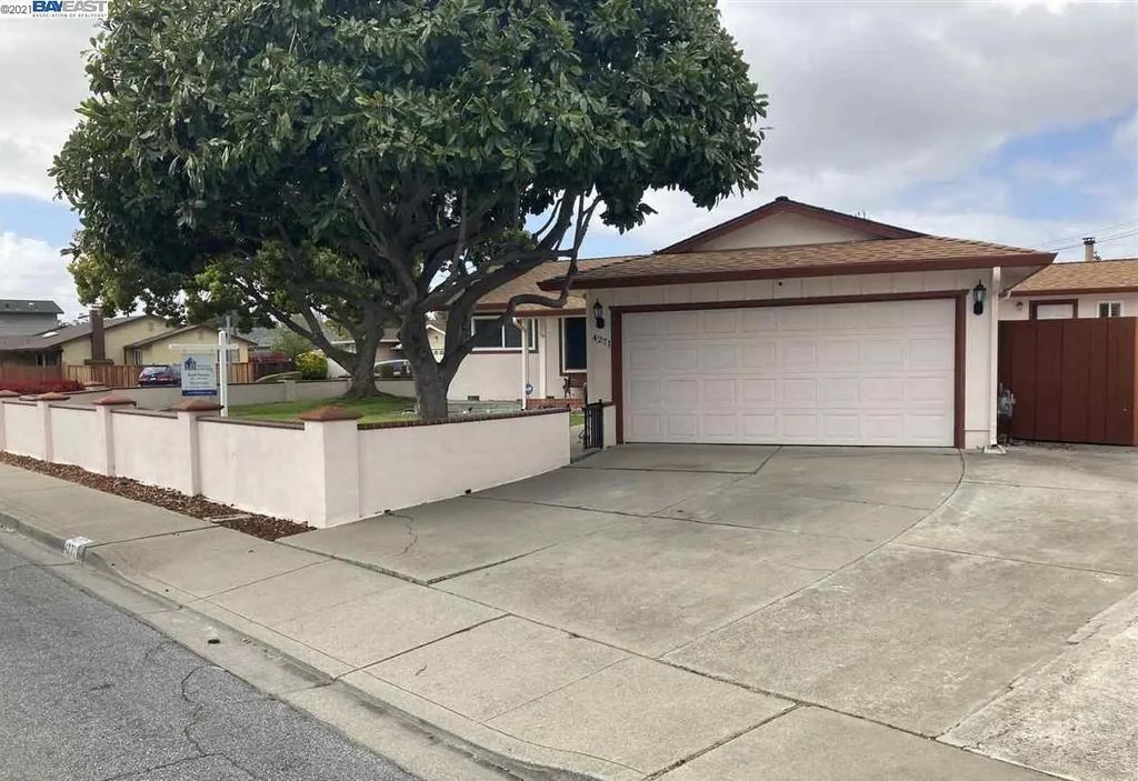 4271 Vincente Street, Fremont