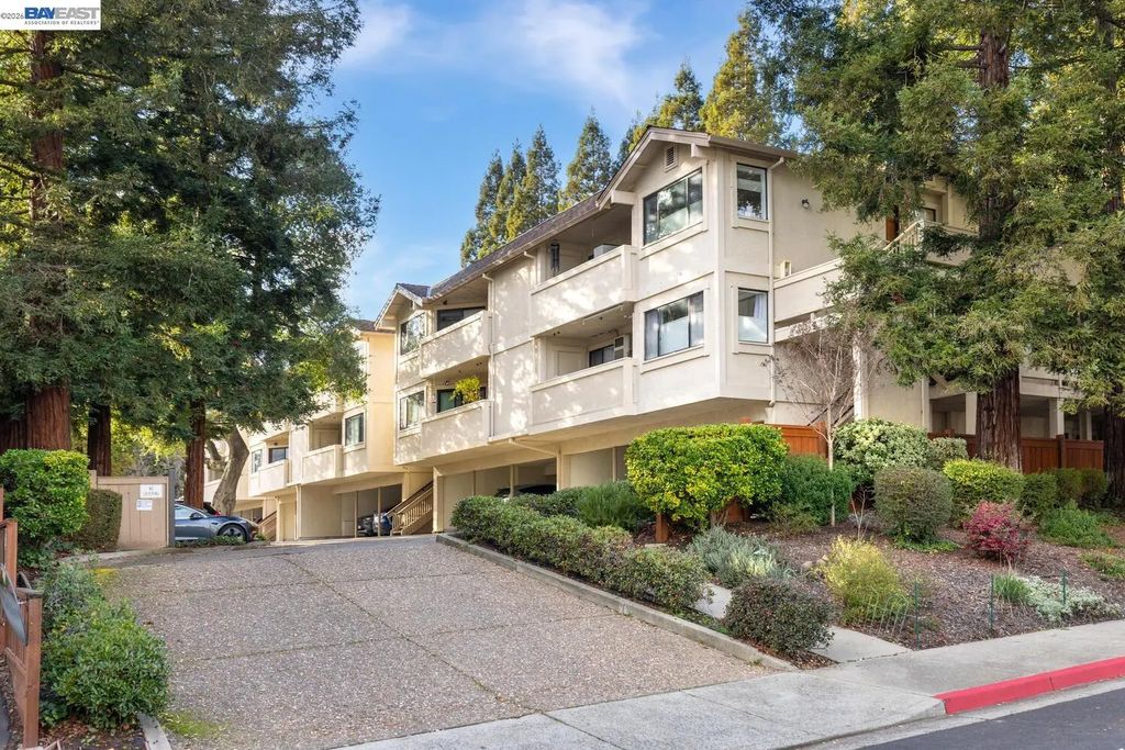 2513 Lucy Lane B, Walnut Creek