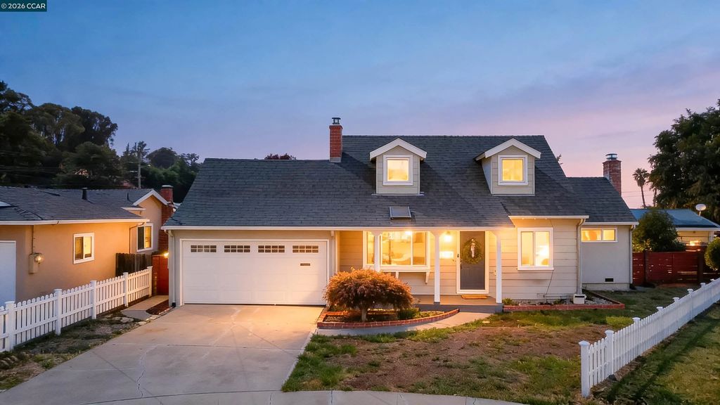 2309 Julia Ct, Pinole