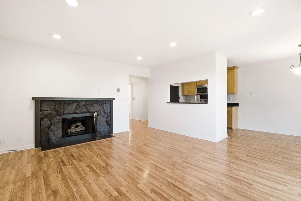 21062 Gary Drive 102, Hayward
