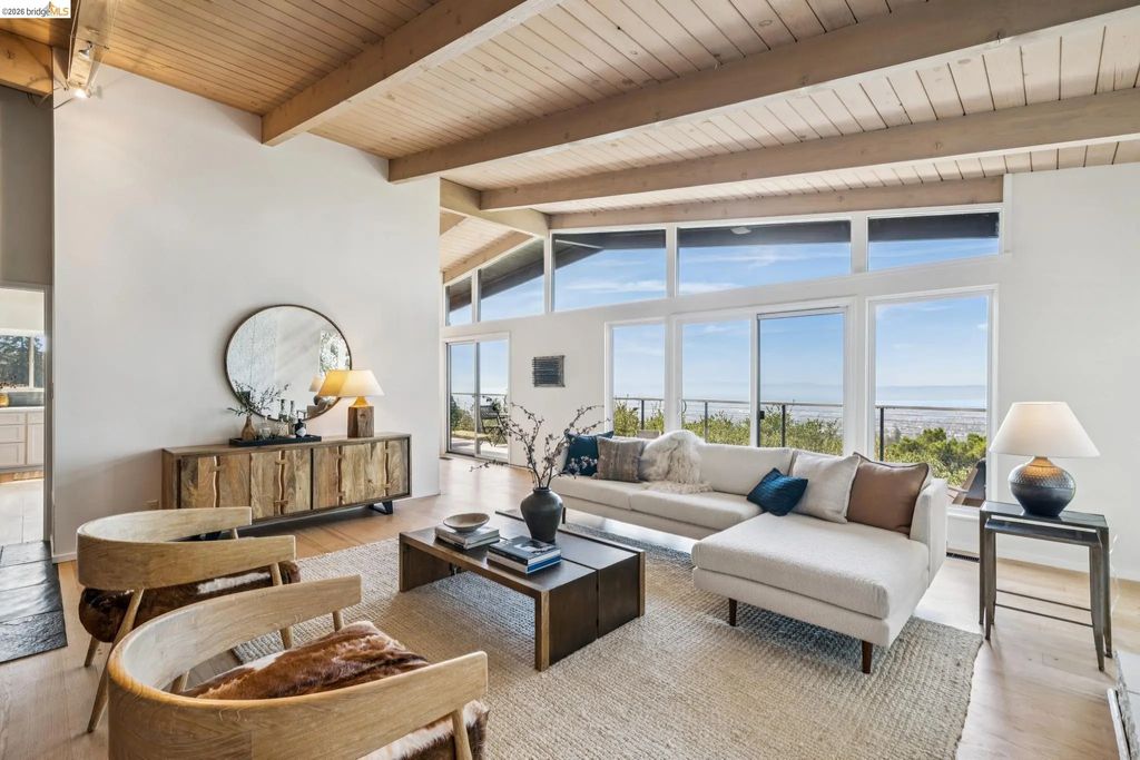 25 Ascot Court, Oakland