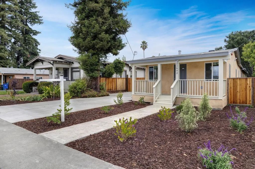 22842 Myrtle Street, Hayward