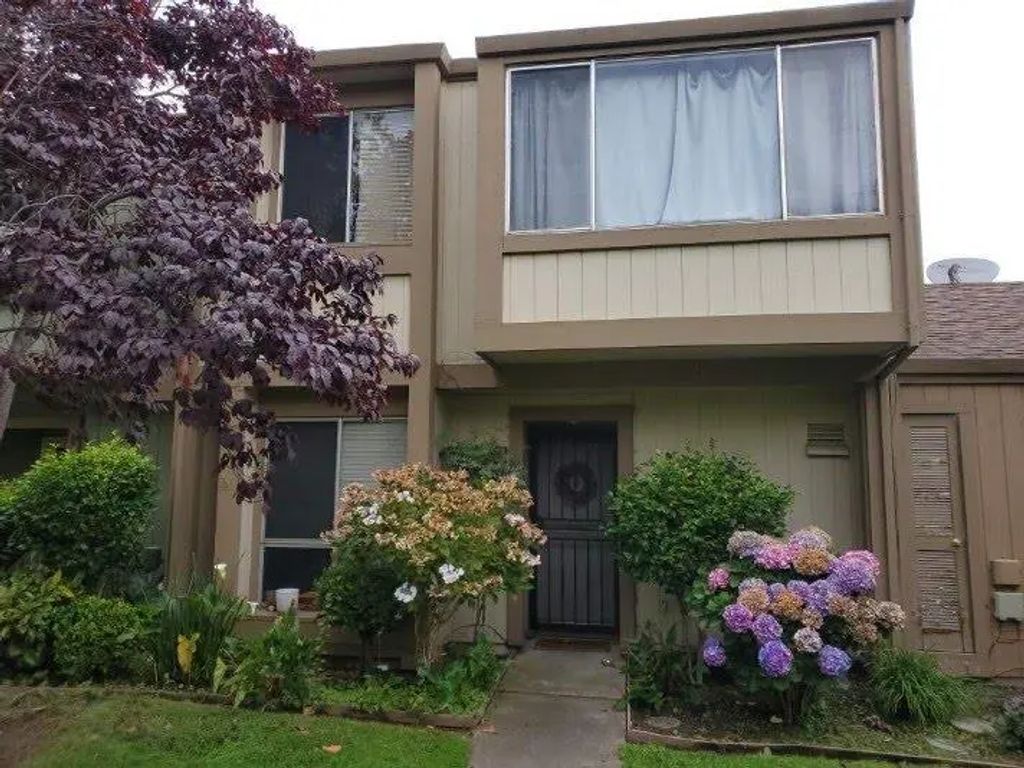 1148 Bismarck Lane, Alameda