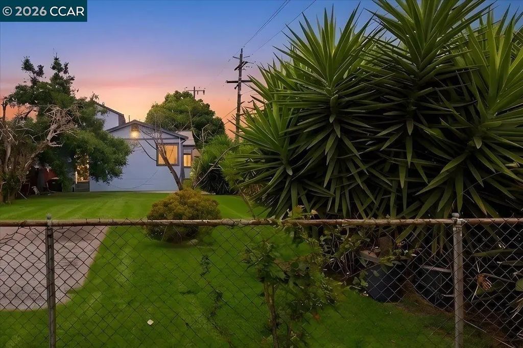 1605 57th Ave, Oakland