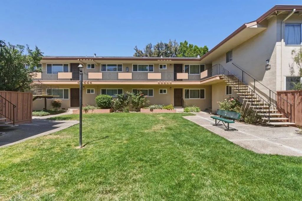 1337 Phelps Avenue 9, San Jose