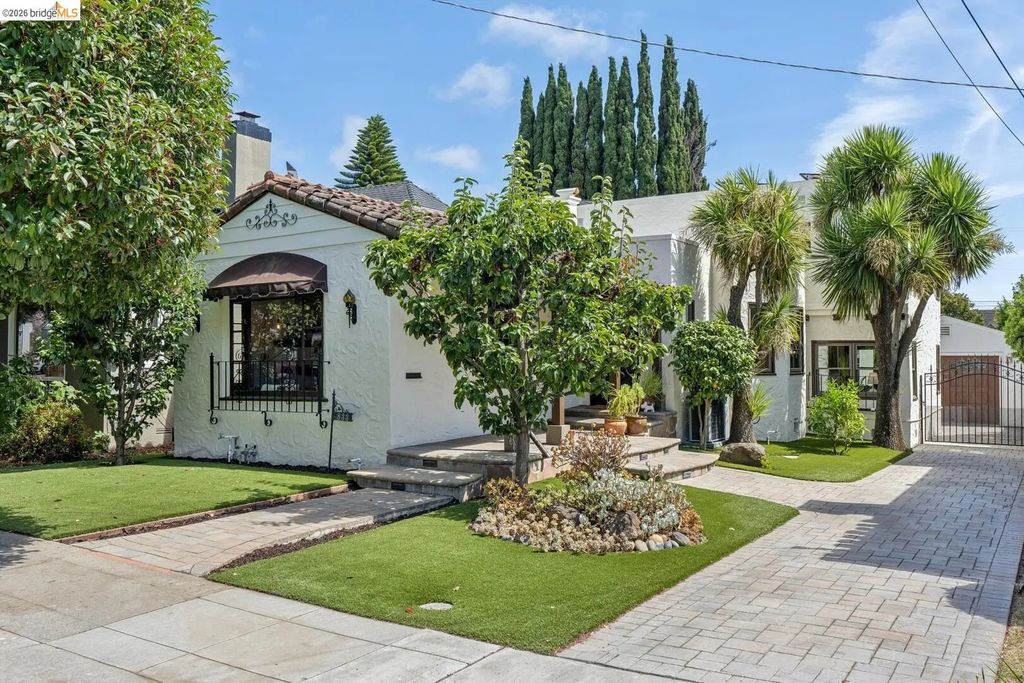 833 Rodney Dr, San Leandro