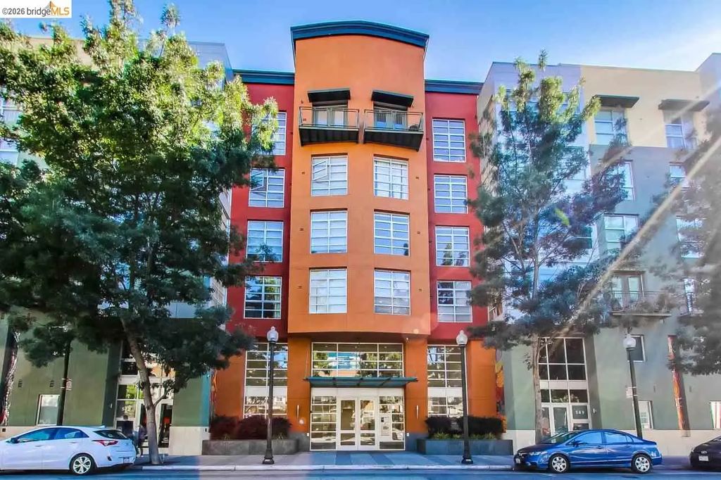 585 9th St 615, Oakland