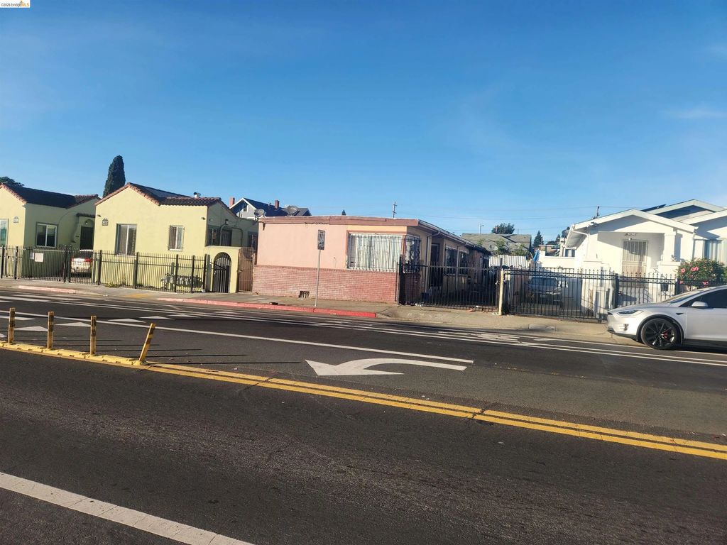 5116 Bancroft Ave, Oakland