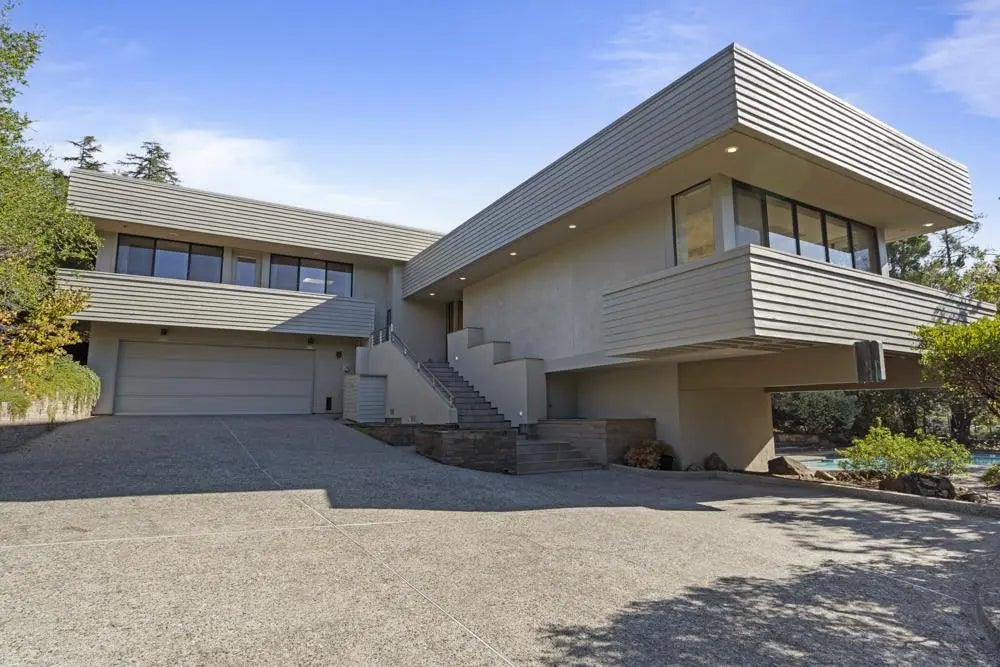 200 Cherokee Way, Portola Valley