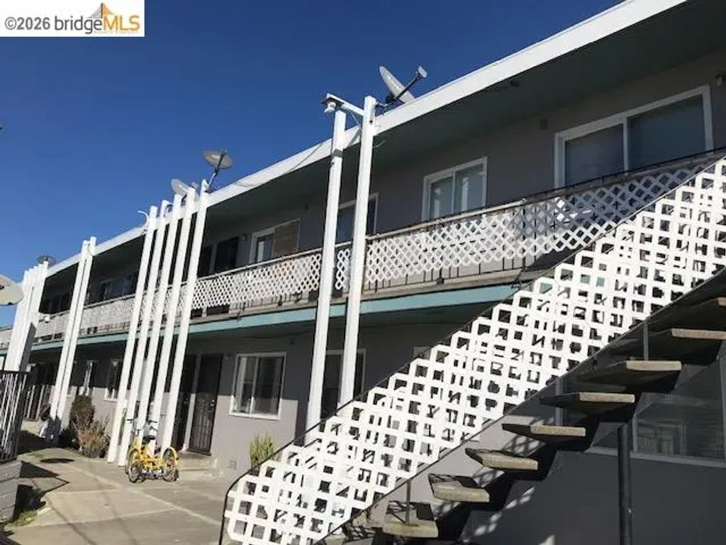 2345 92nd, Oakland