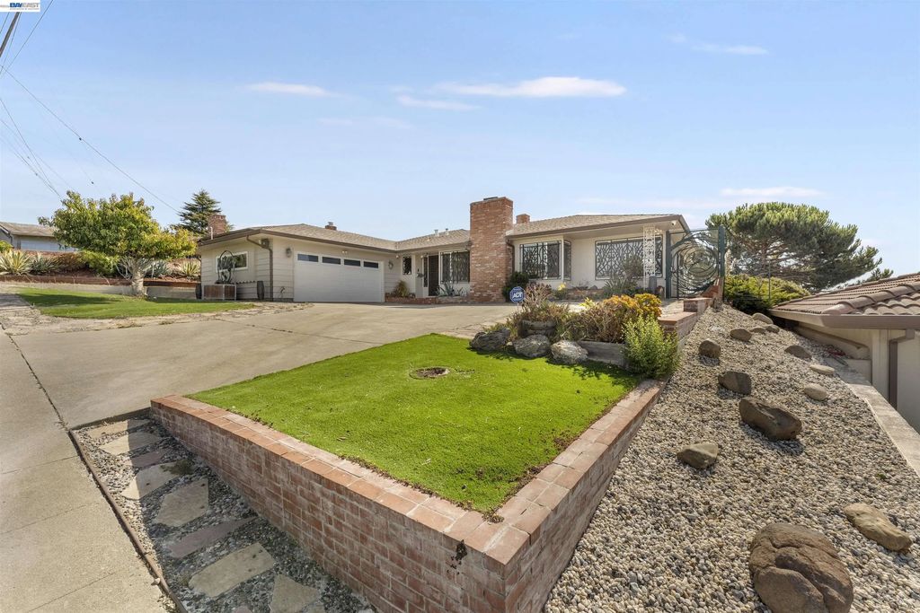 2624 Lakeview Dr, San Leandro