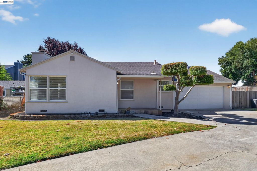 19515 Western Blvd, Hayward