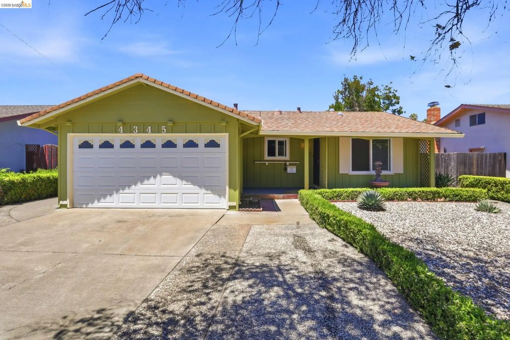 4345 Burney Way, Fremont