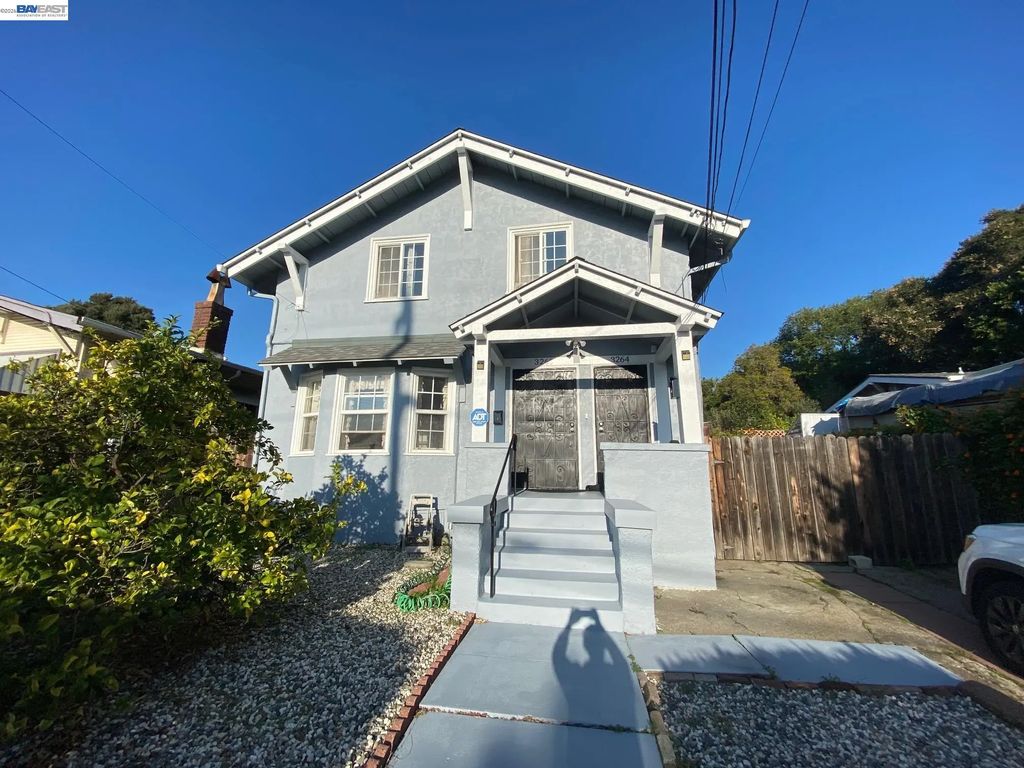 3264 Kansas, Oakland