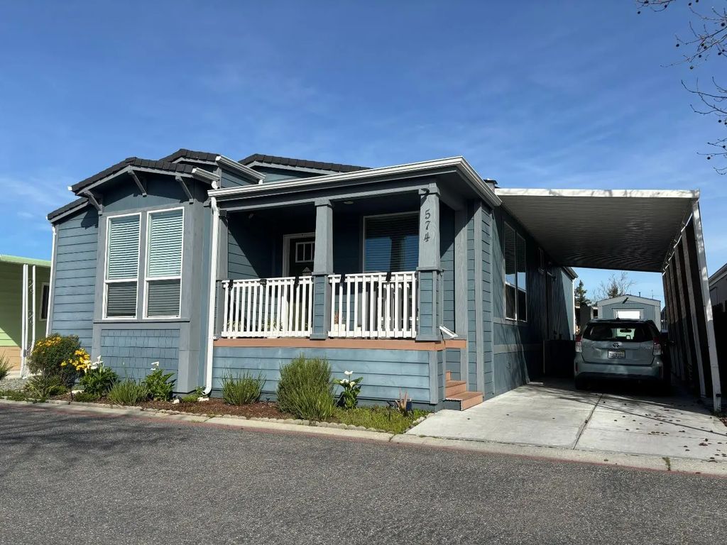 574 Hermitage Drive 574, San Jose