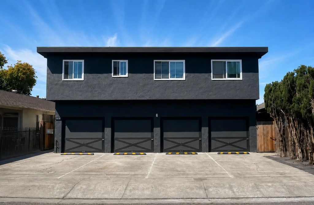 2916 Curtis Avenue, Redwood City