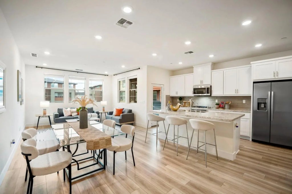 5720 Greige Circle G, Dublin