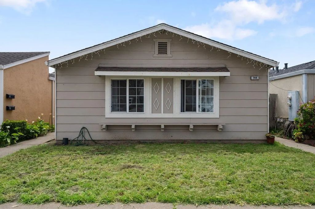 766 Arnold Way, Half Moon Bay