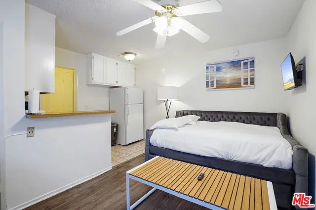 3720 Vinton Avenue 1a, Los Angeles