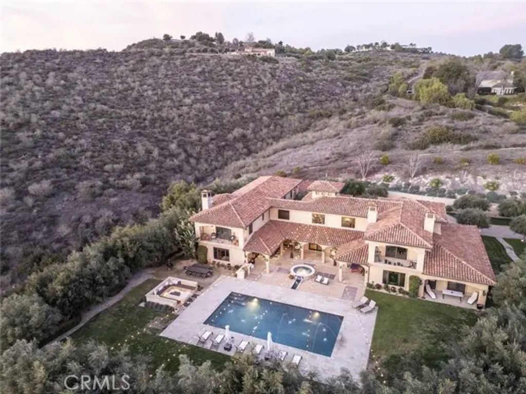 13306 Nightsky Drive, Santa Rosa