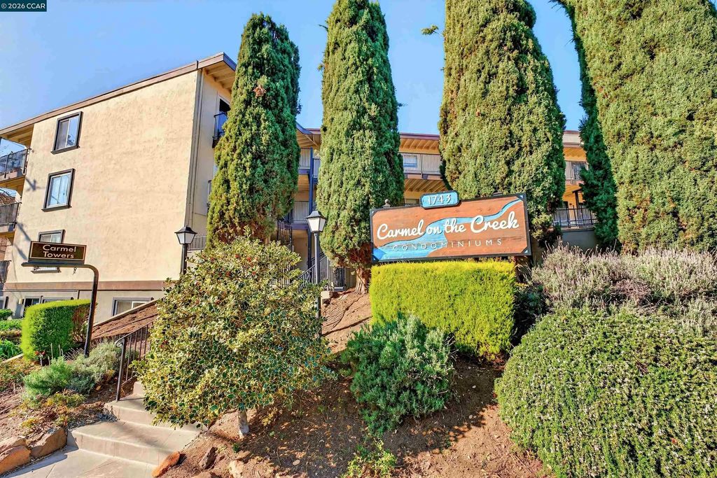 1743 Carmel Dr 17, Walnut Creek