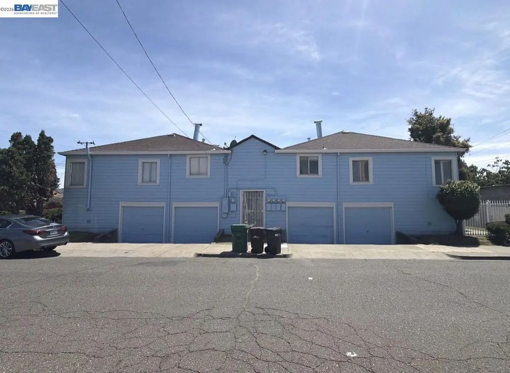 1602 103rd Ave, Oakland