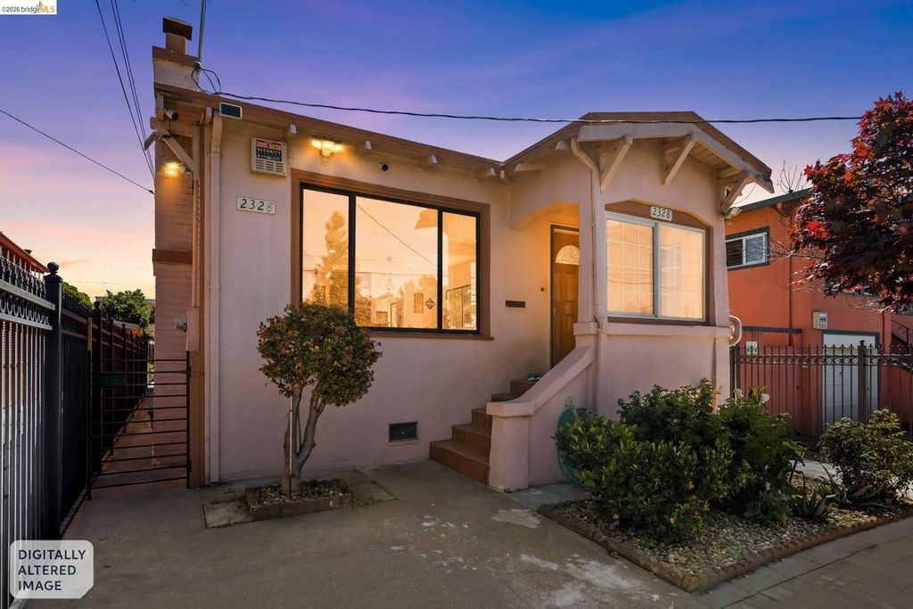 2328 Bartlett St, Oakland