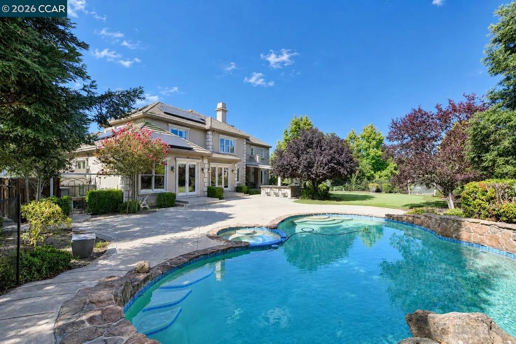 1152 Paladin Way, Pleasanton