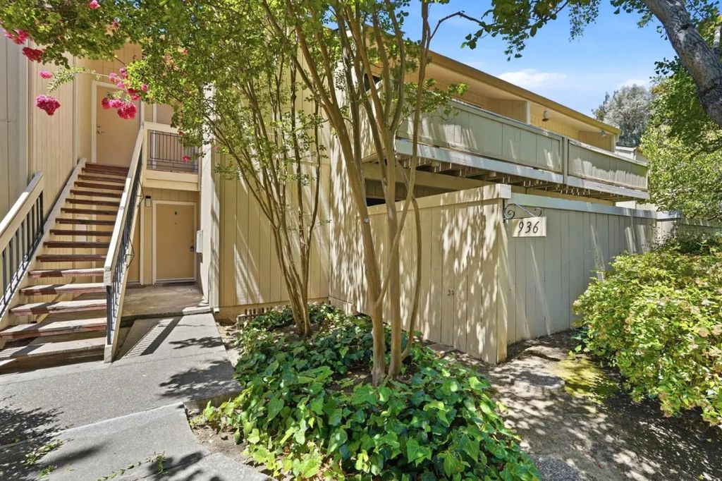 936 Kiely Boulevard B, Santa Clara