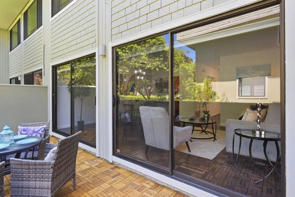 2315 Sharon Road, Menlo Park