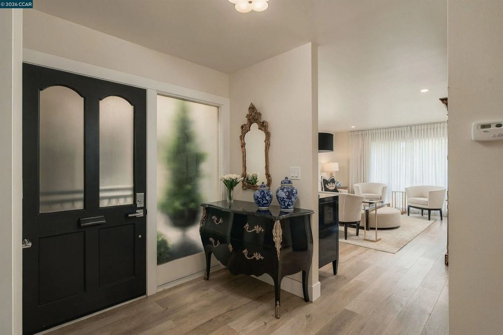 2501 Golden Rain Rd 8, Walnut Creek