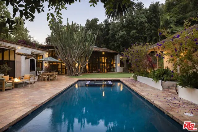 659 E Channel Road, Santa Monica