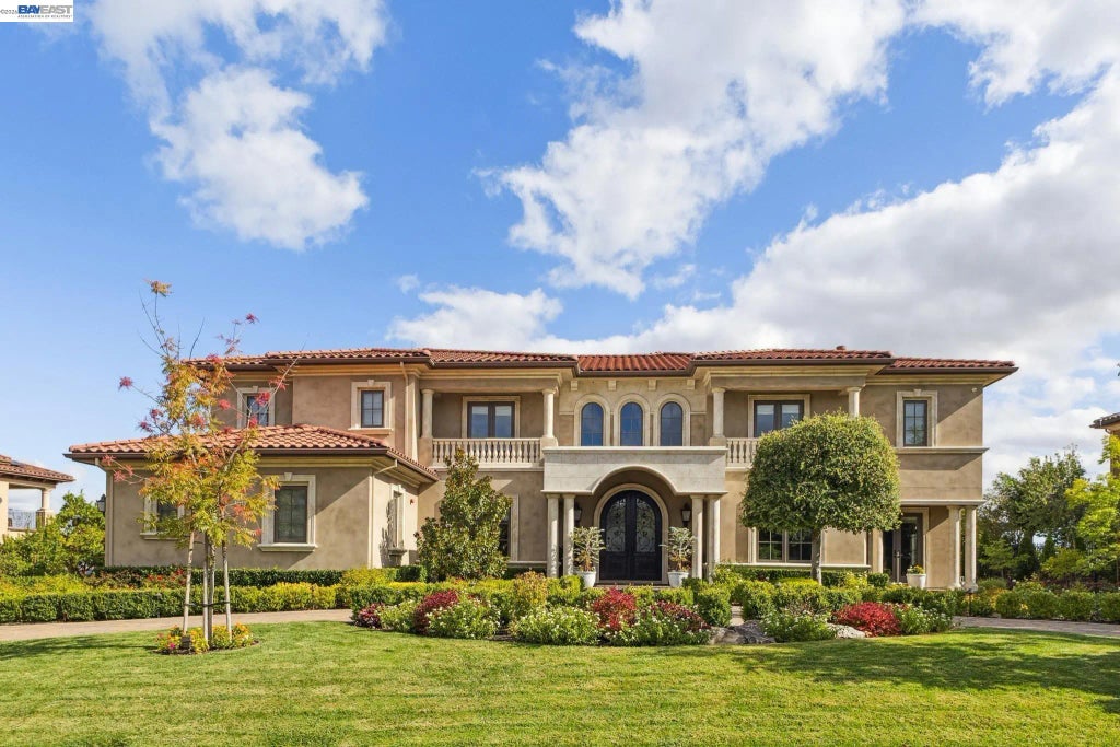 1889 Via Di Salerno, Pleasanton
