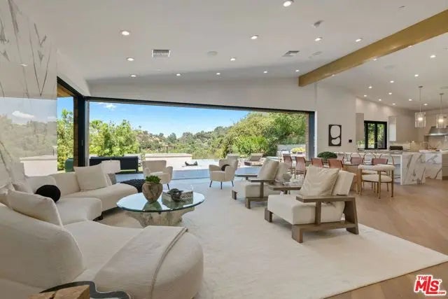 9153 Janice Place, Beverly Hills