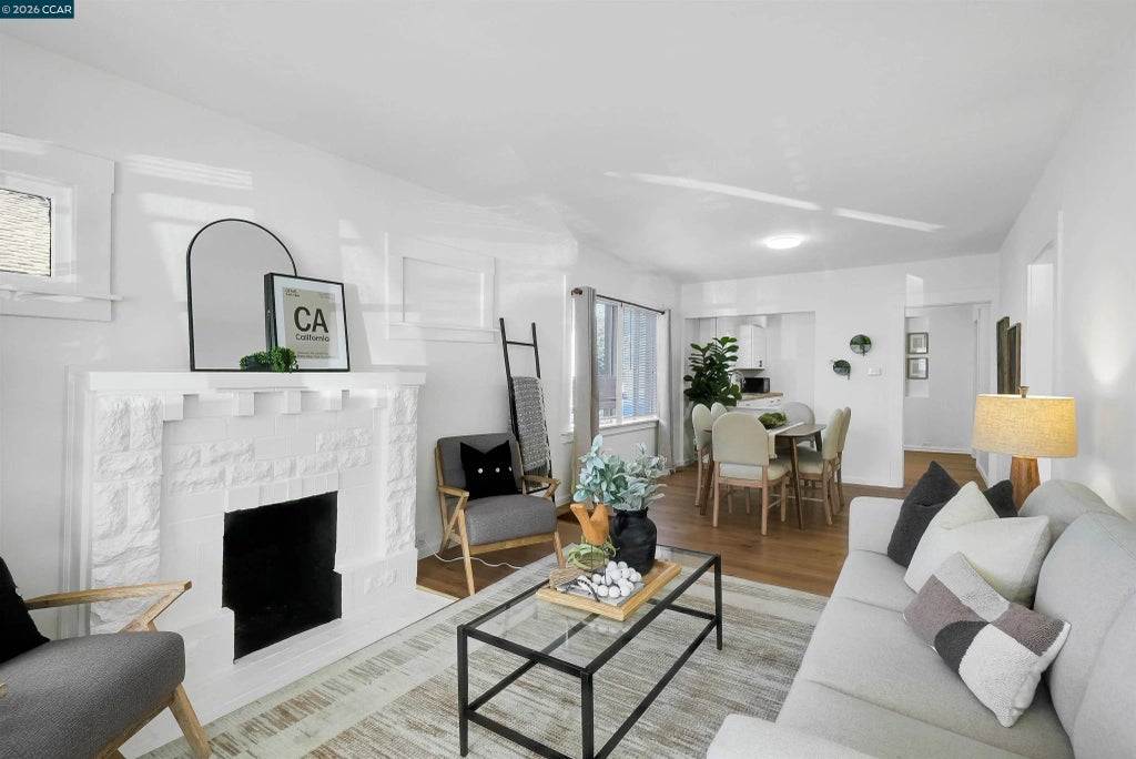 2596 Macarthur Blvd, Oakland