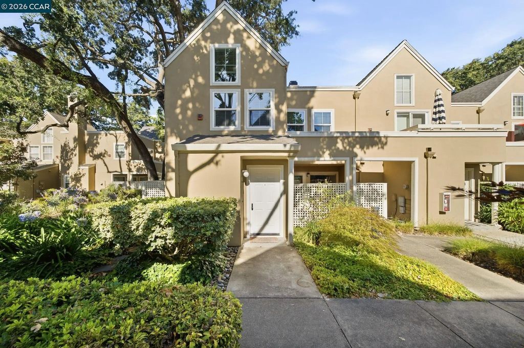 211 Kingston Way, Walnut Creek