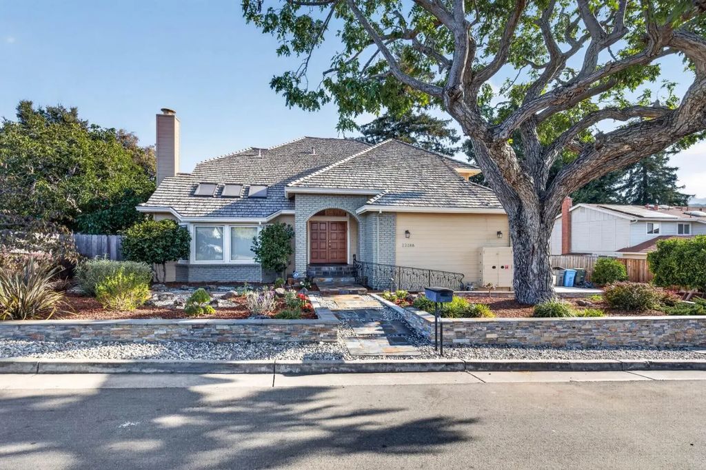 22268 Bellevue Avenue, Cupertino