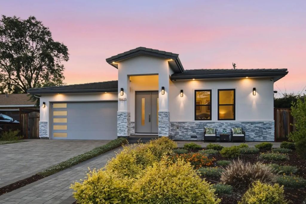 18823 Casa Blanca Lane, Saratoga
