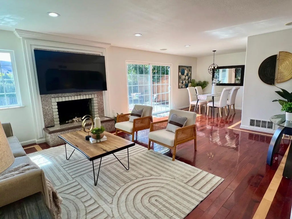 246 Castillon Way, San Jose