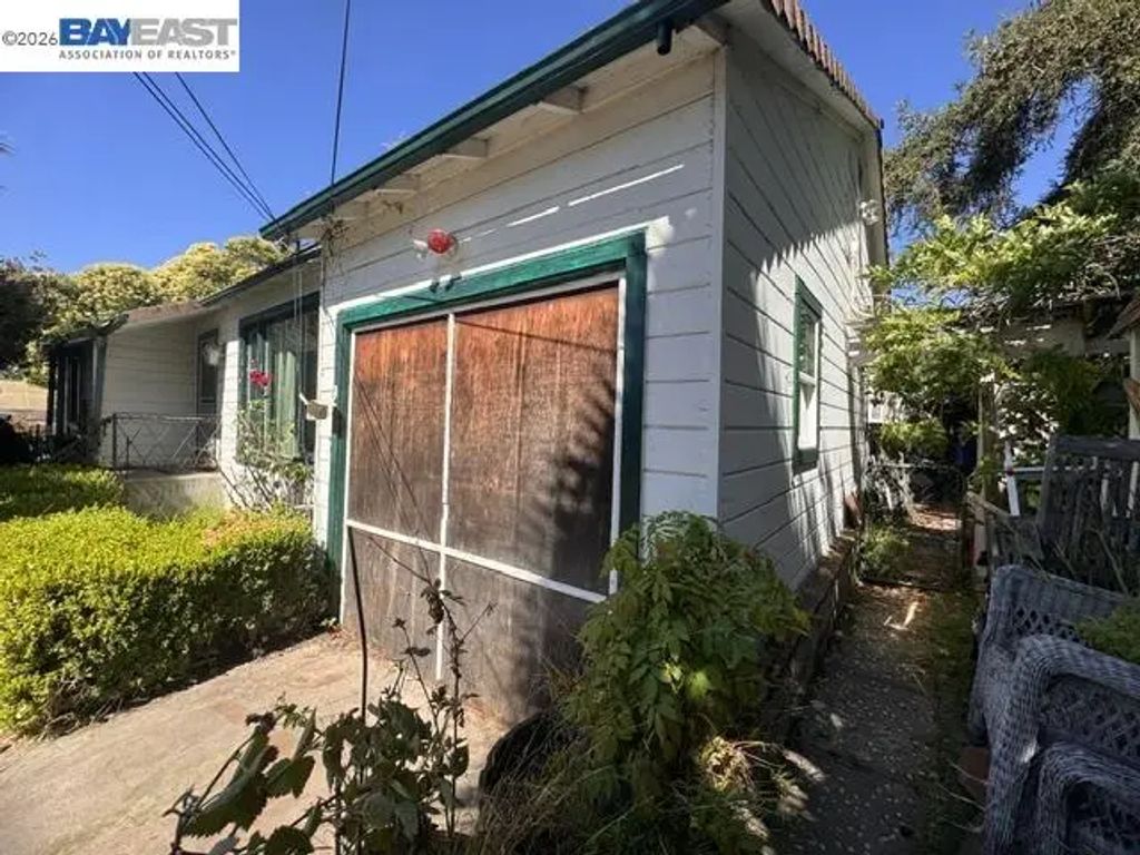 2080 East Ave, Hayward