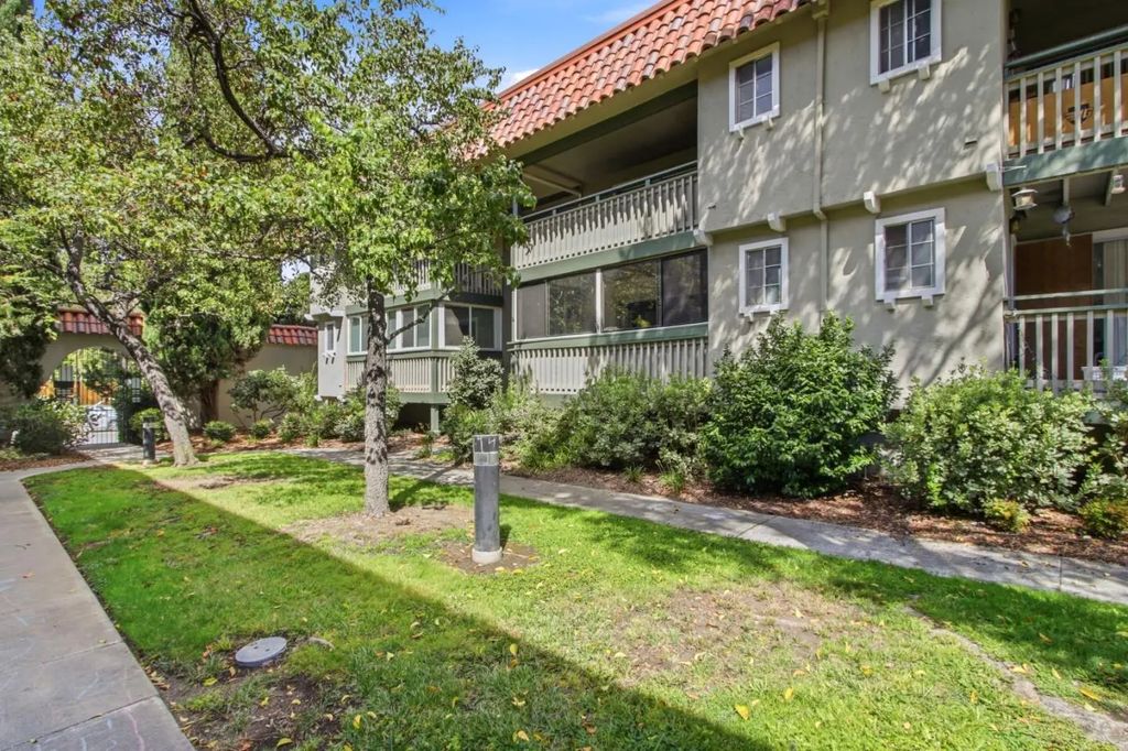 217 Kiely Boulevard B, Santa Clara