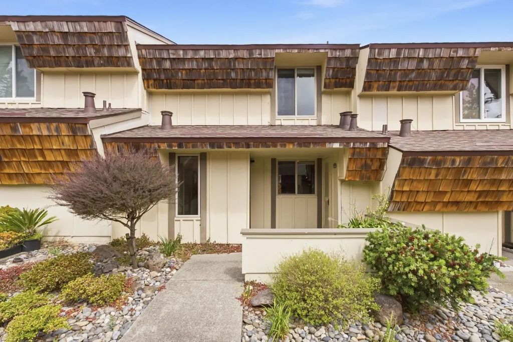 2712 Meath Drive, South San Francisco